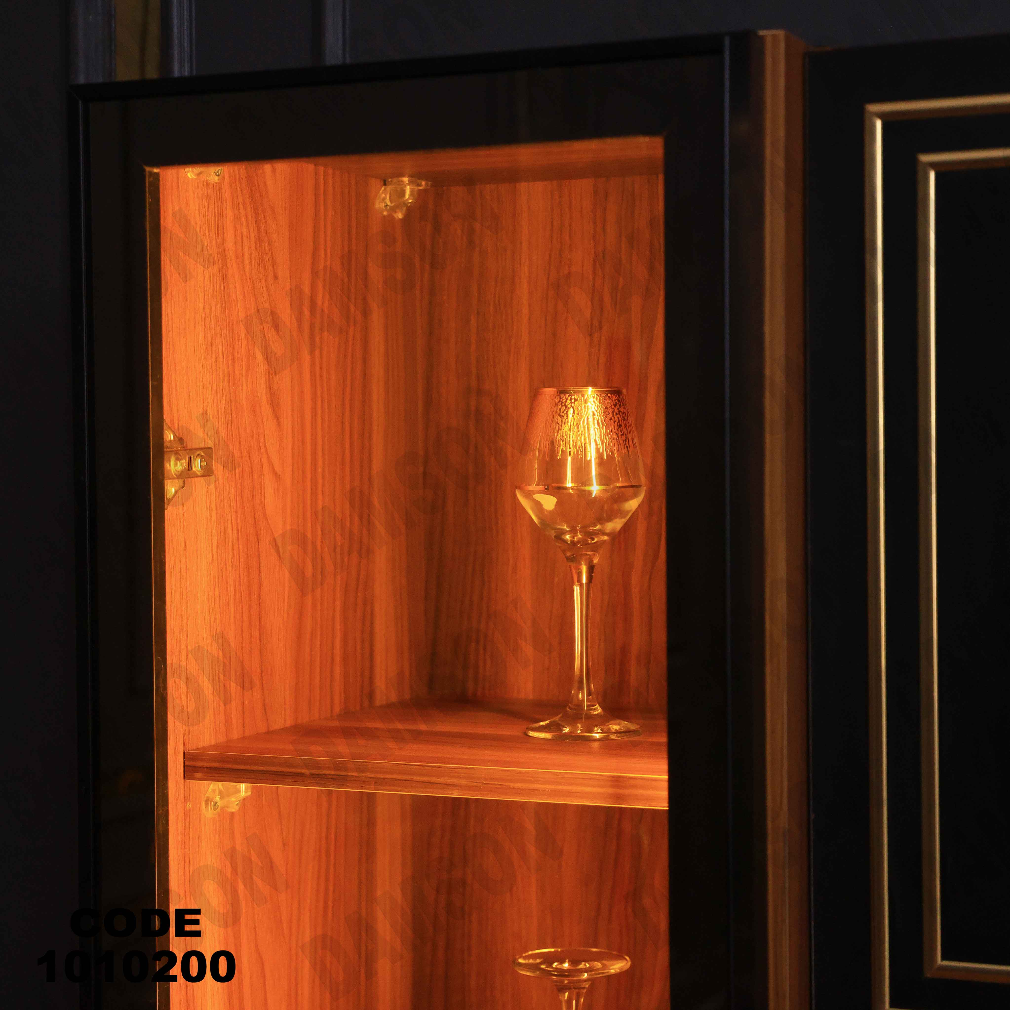 كوفى كورنر 102