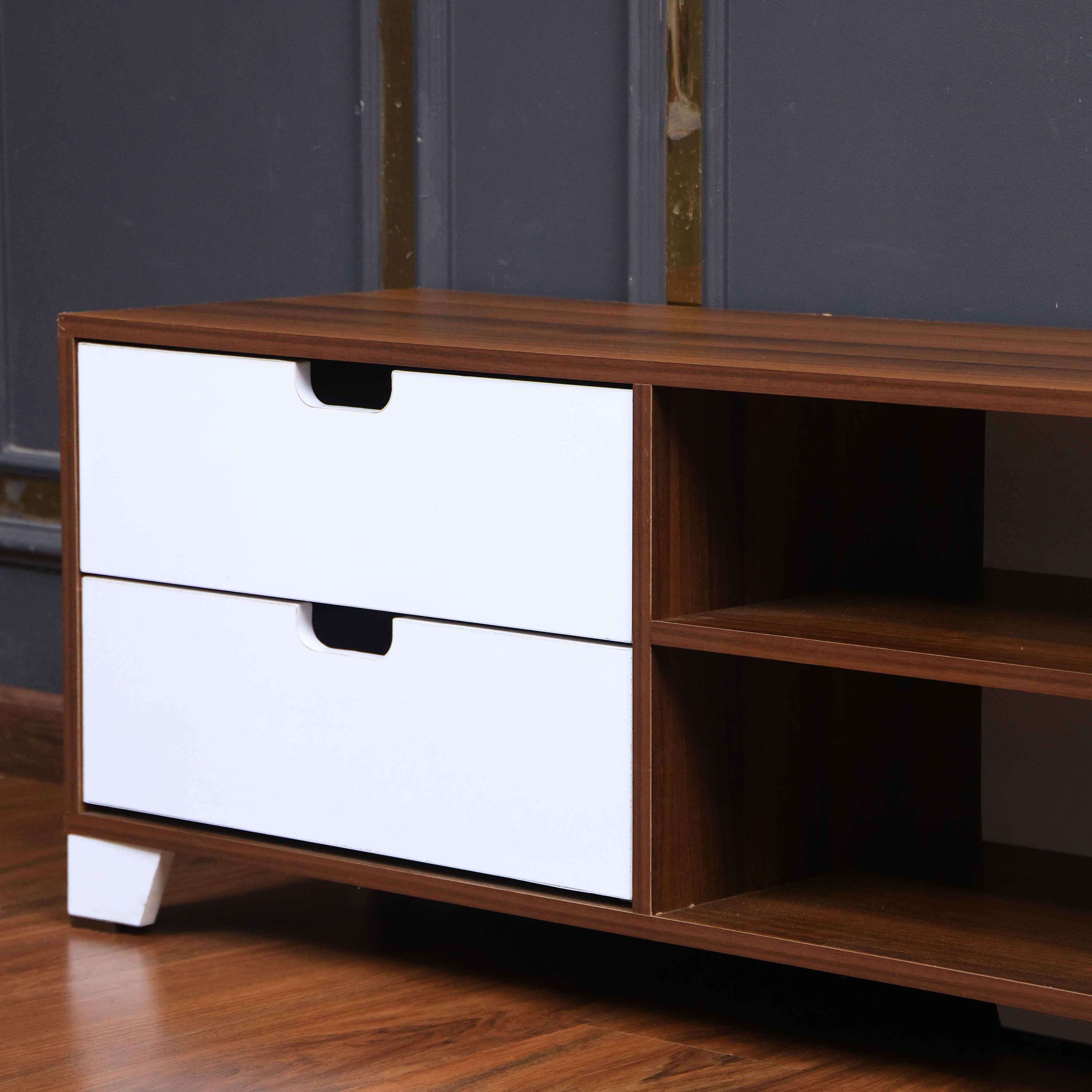 ترابيزة تليفزيون 191 دامسون للأثاث