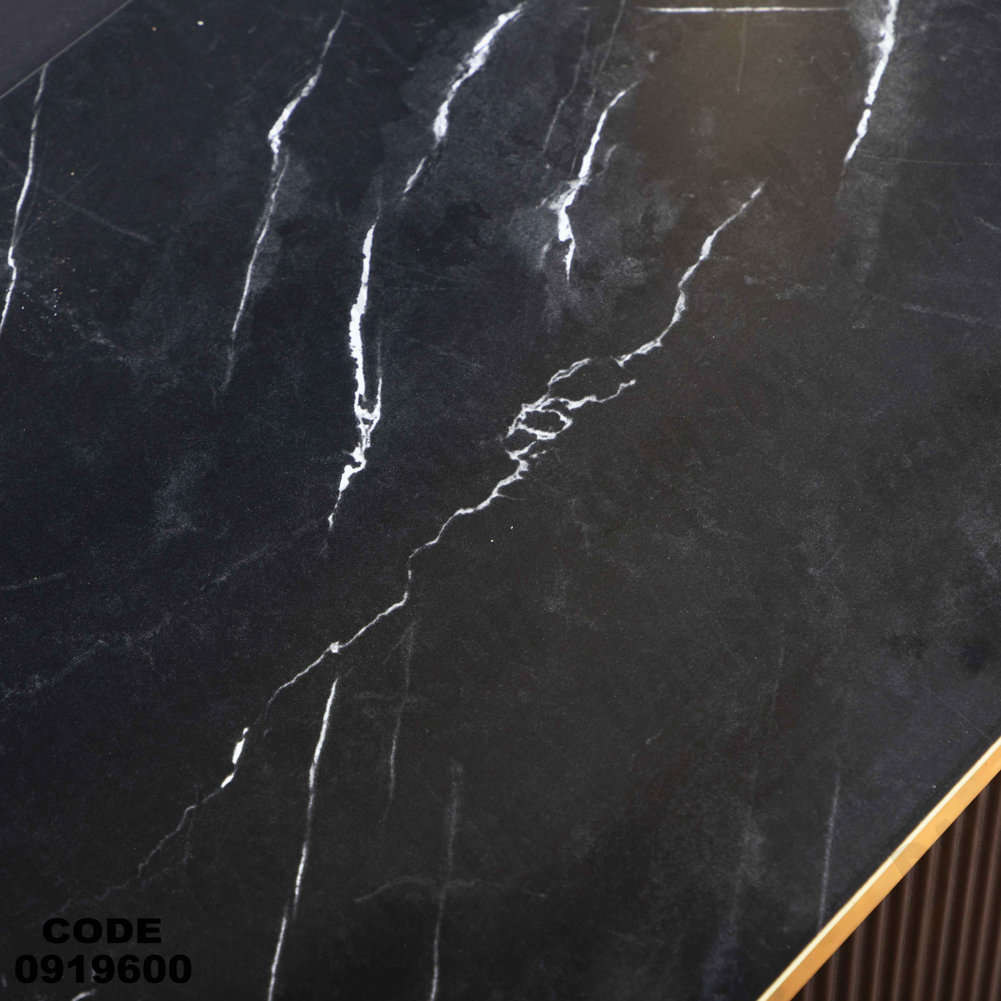 ترابيزة تليفزيون 196