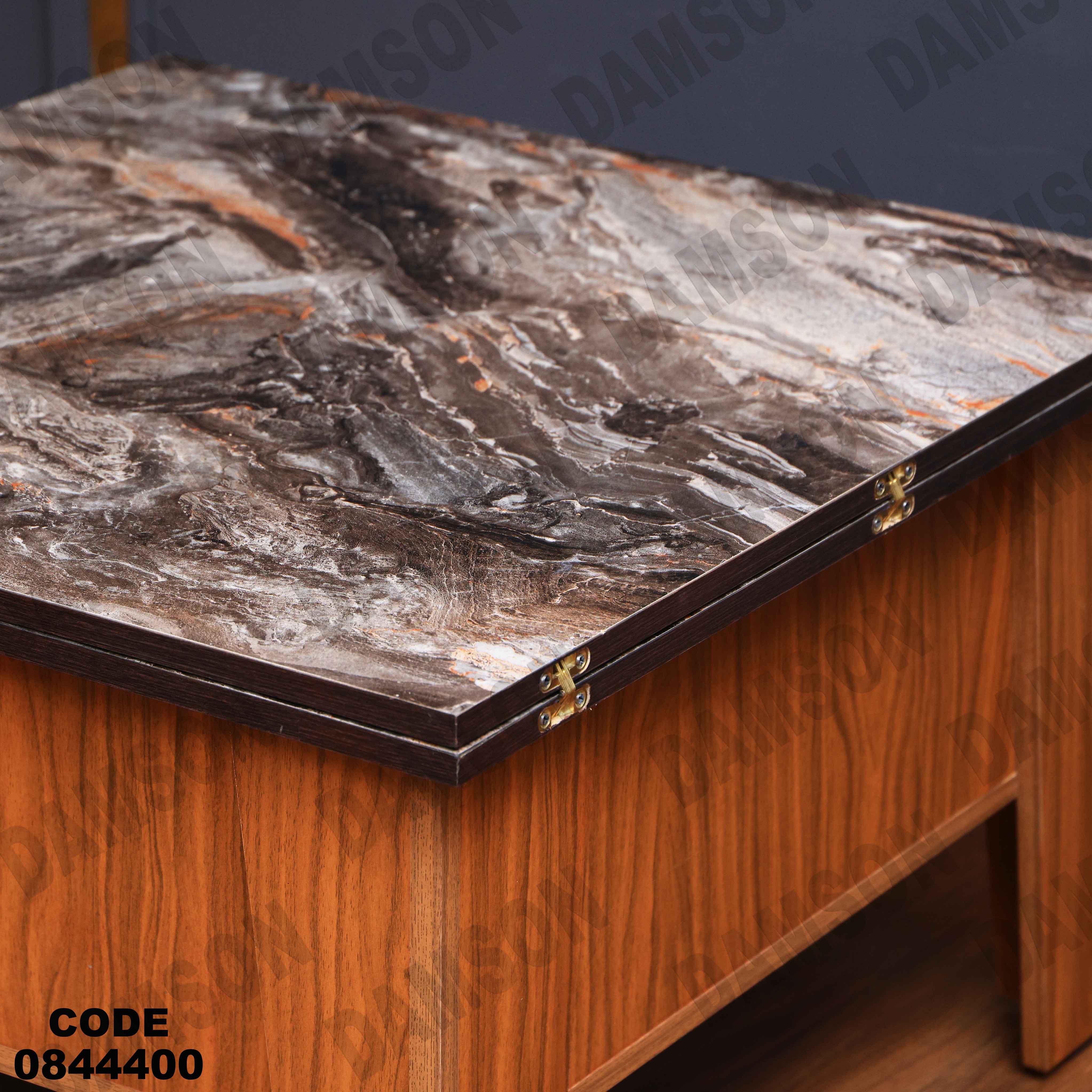 ترابيزة انترية 444