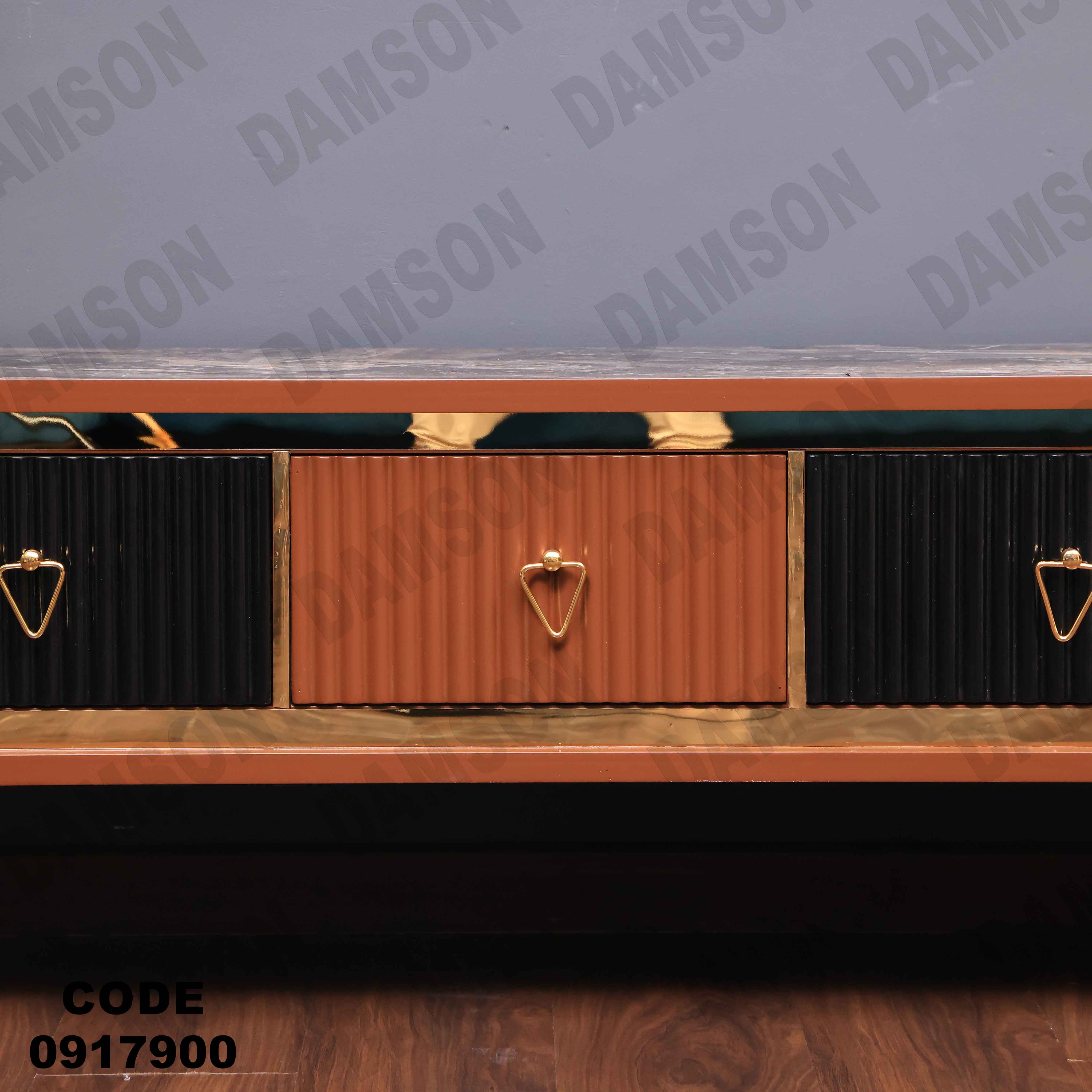 ترابيزة تليفزيون 179