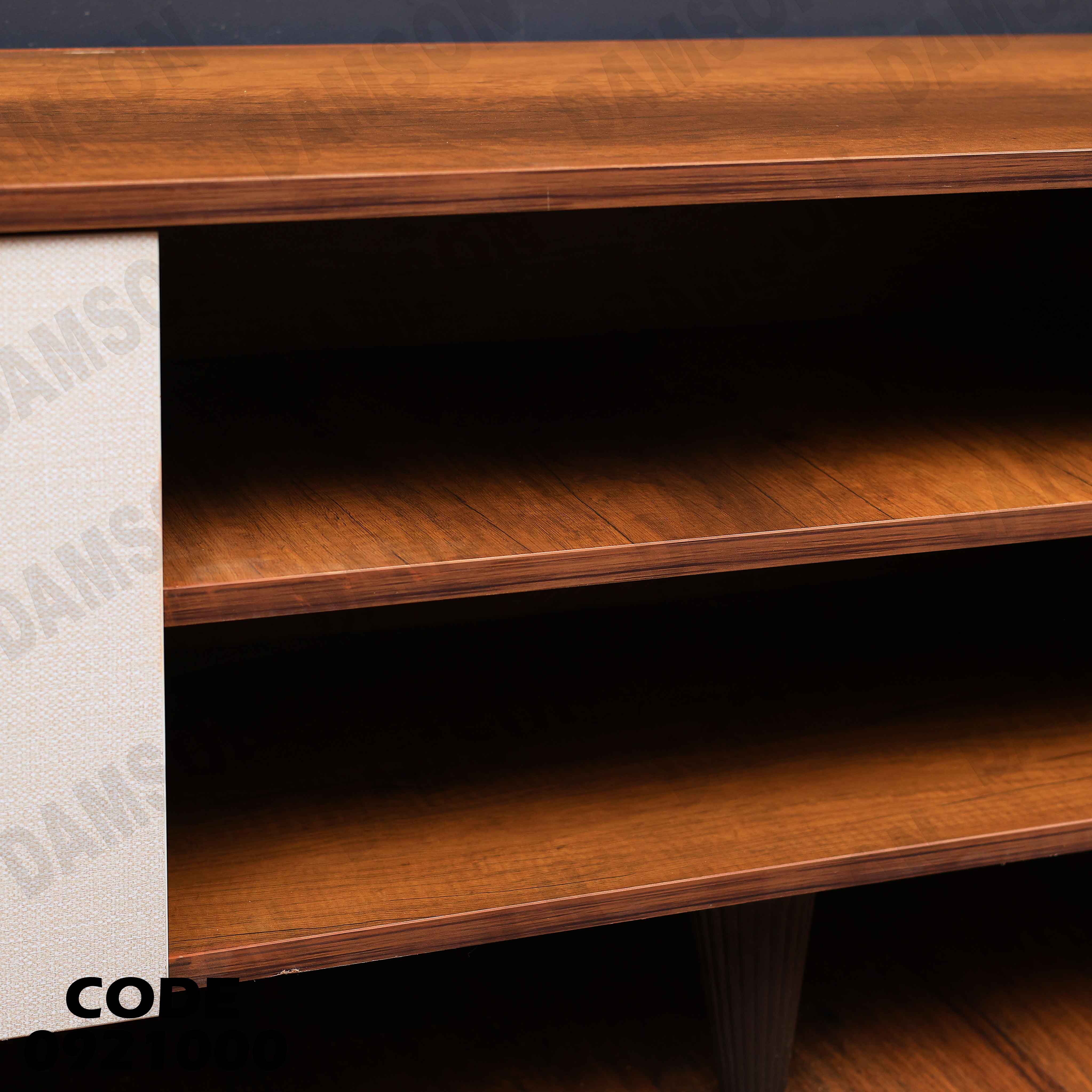 ترابيزة تليفزيون 210