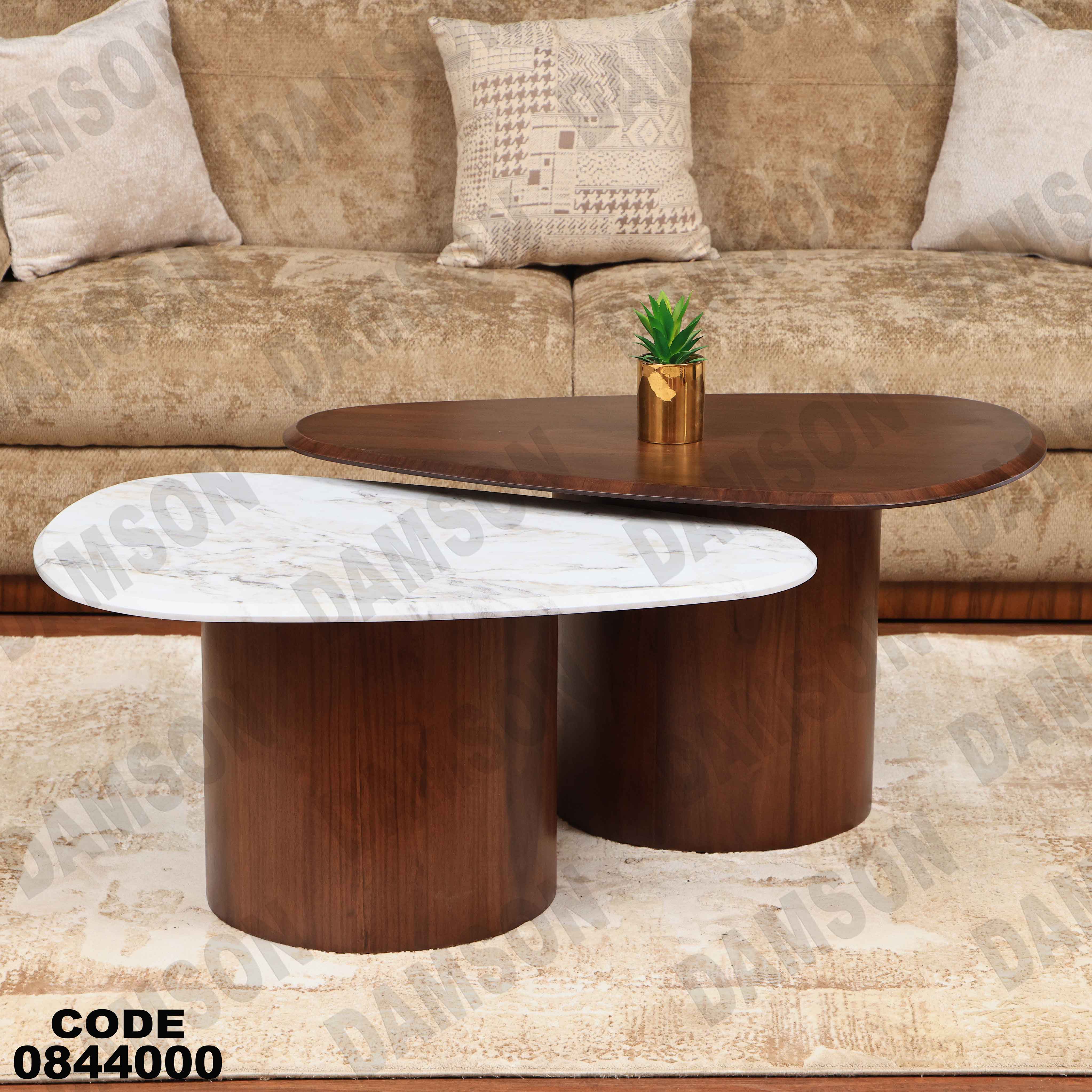 ترابيزة انترية 440