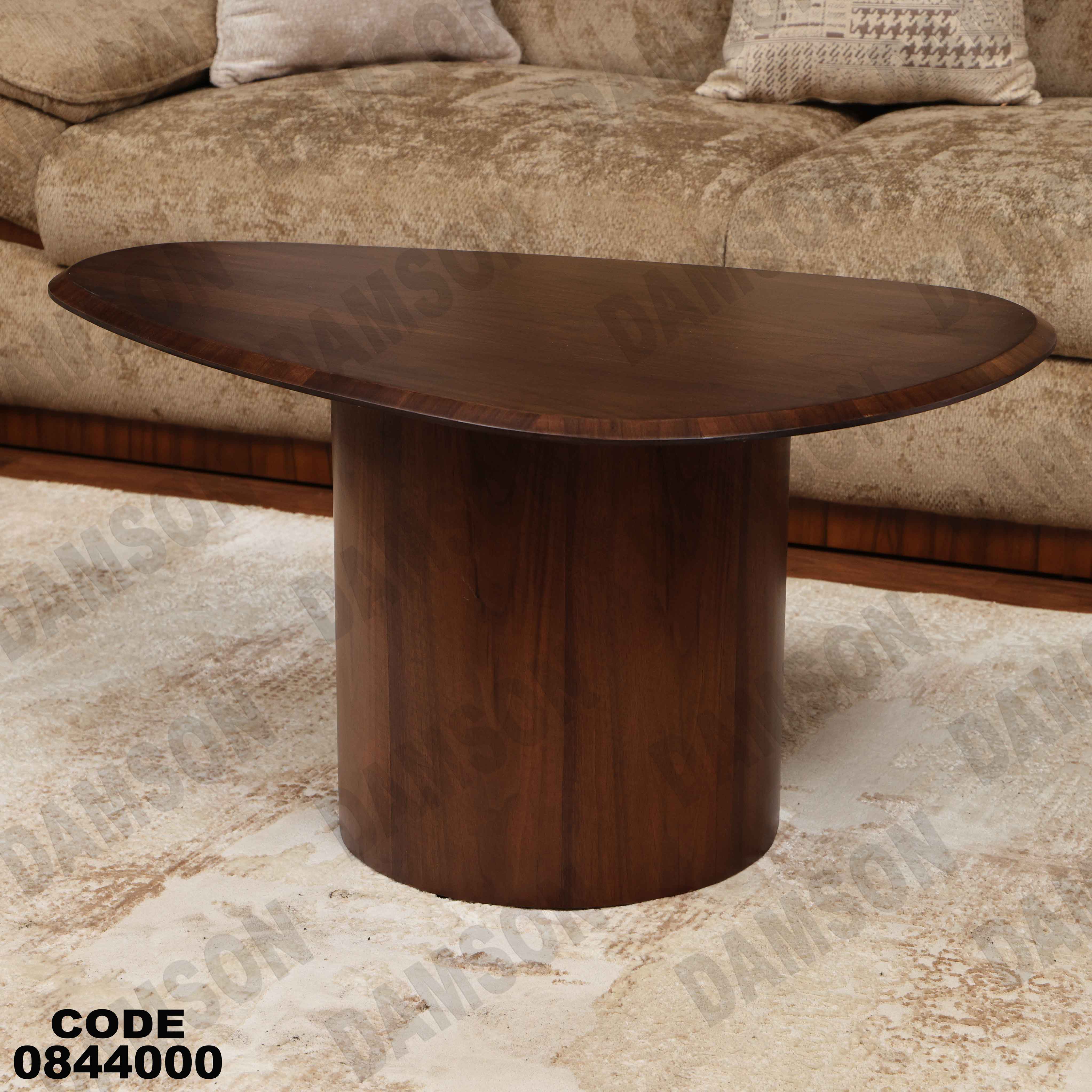 ترابيزة انترية 440