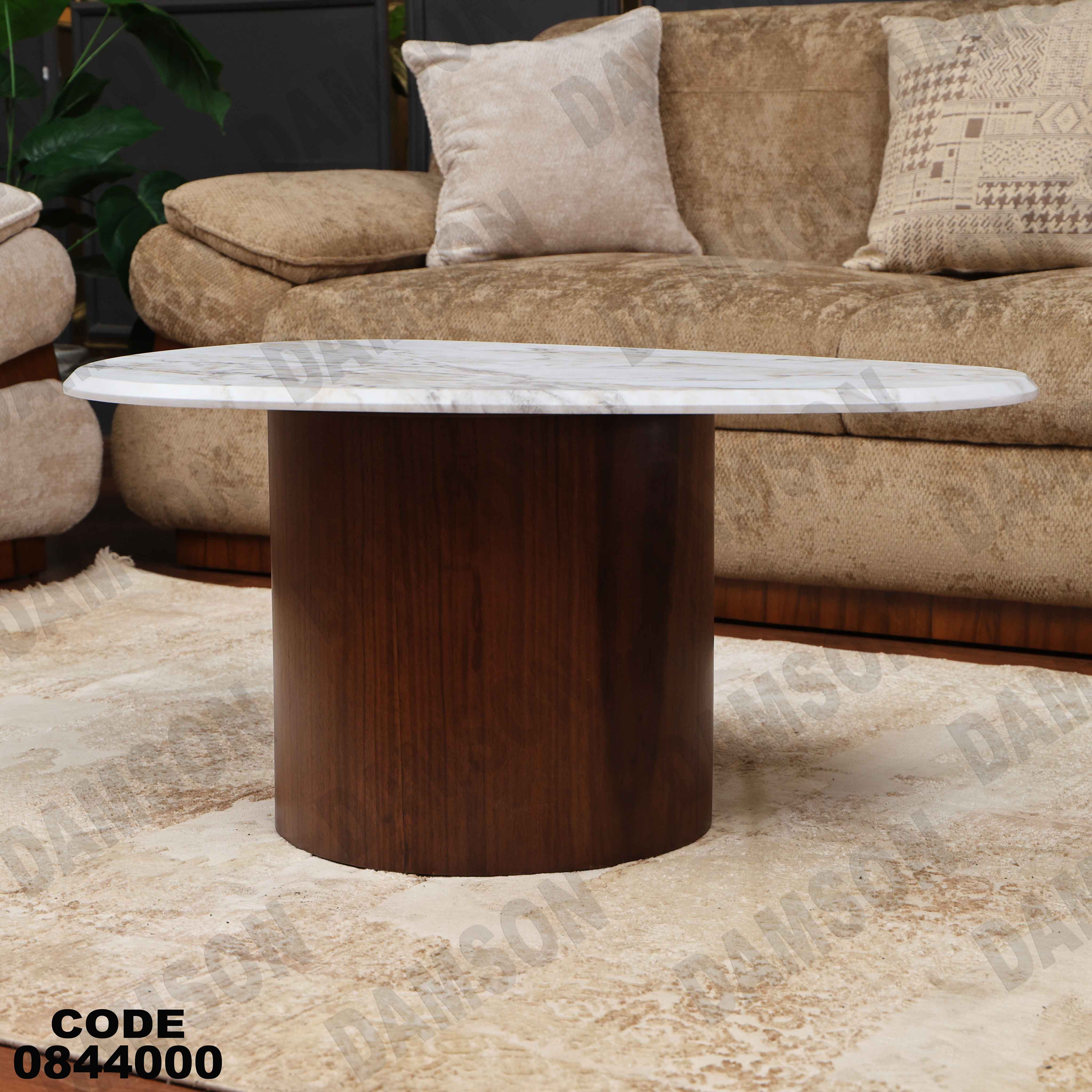 ترابيزة انترية 440