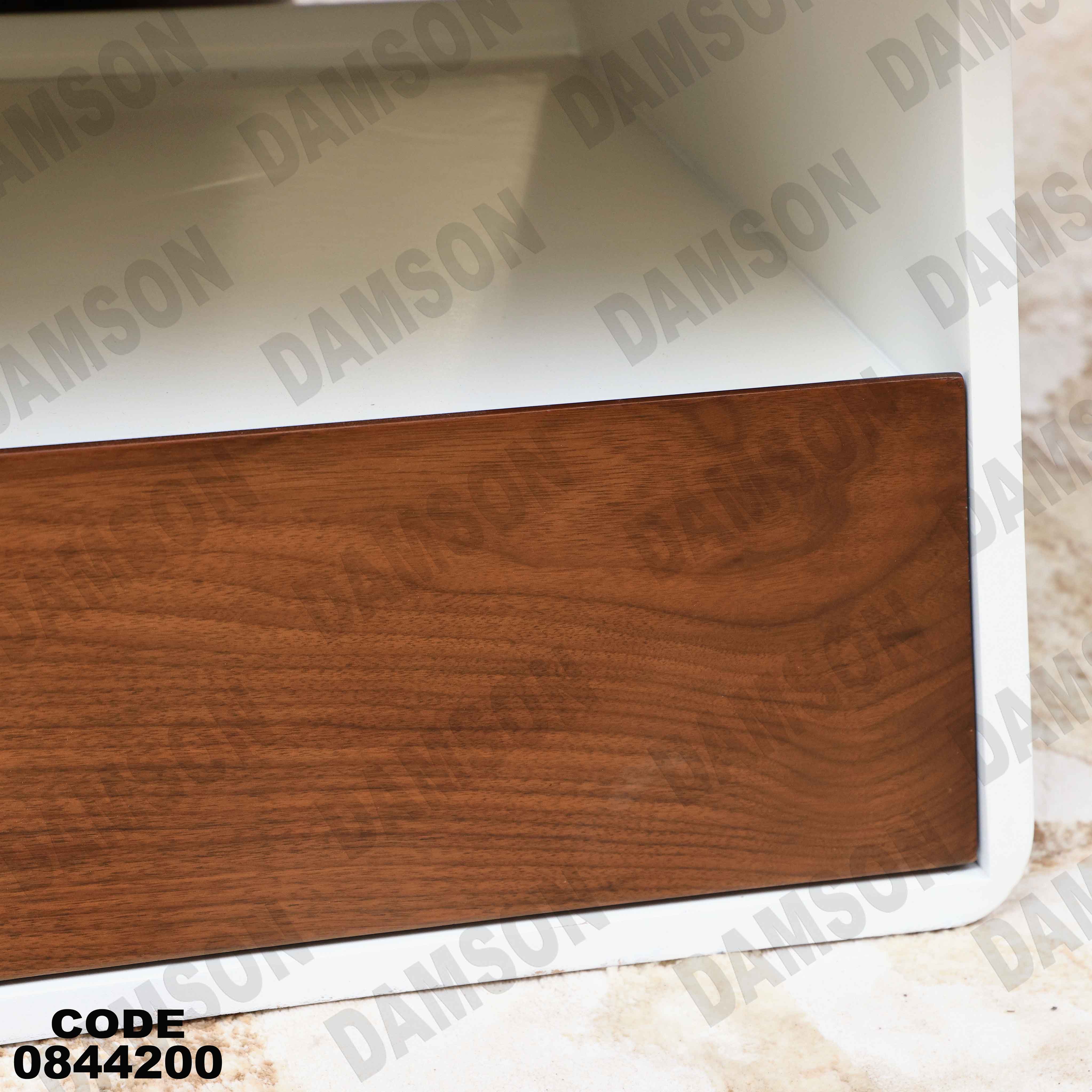 ترابيزة انترية 442