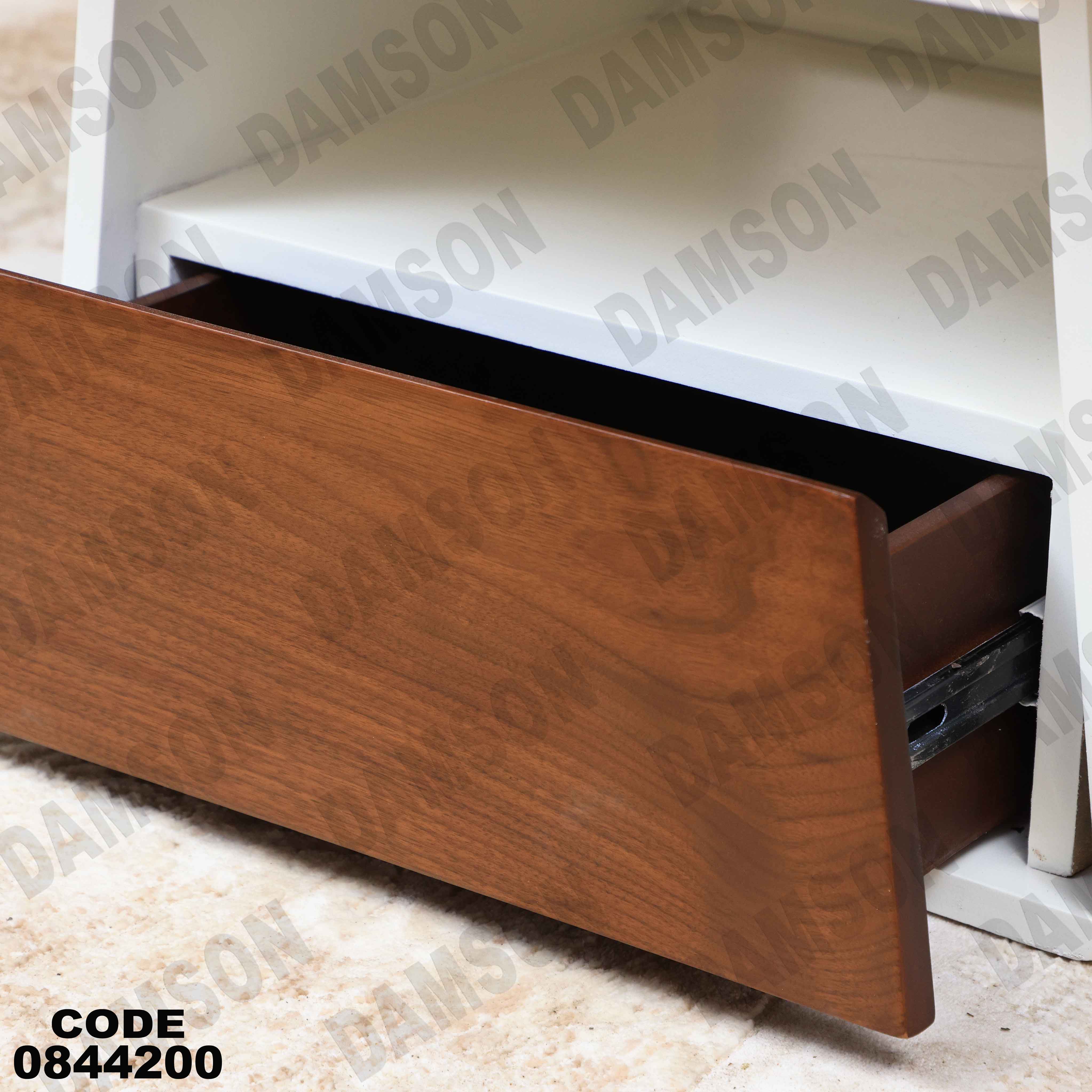 ترابيزة انترية 442