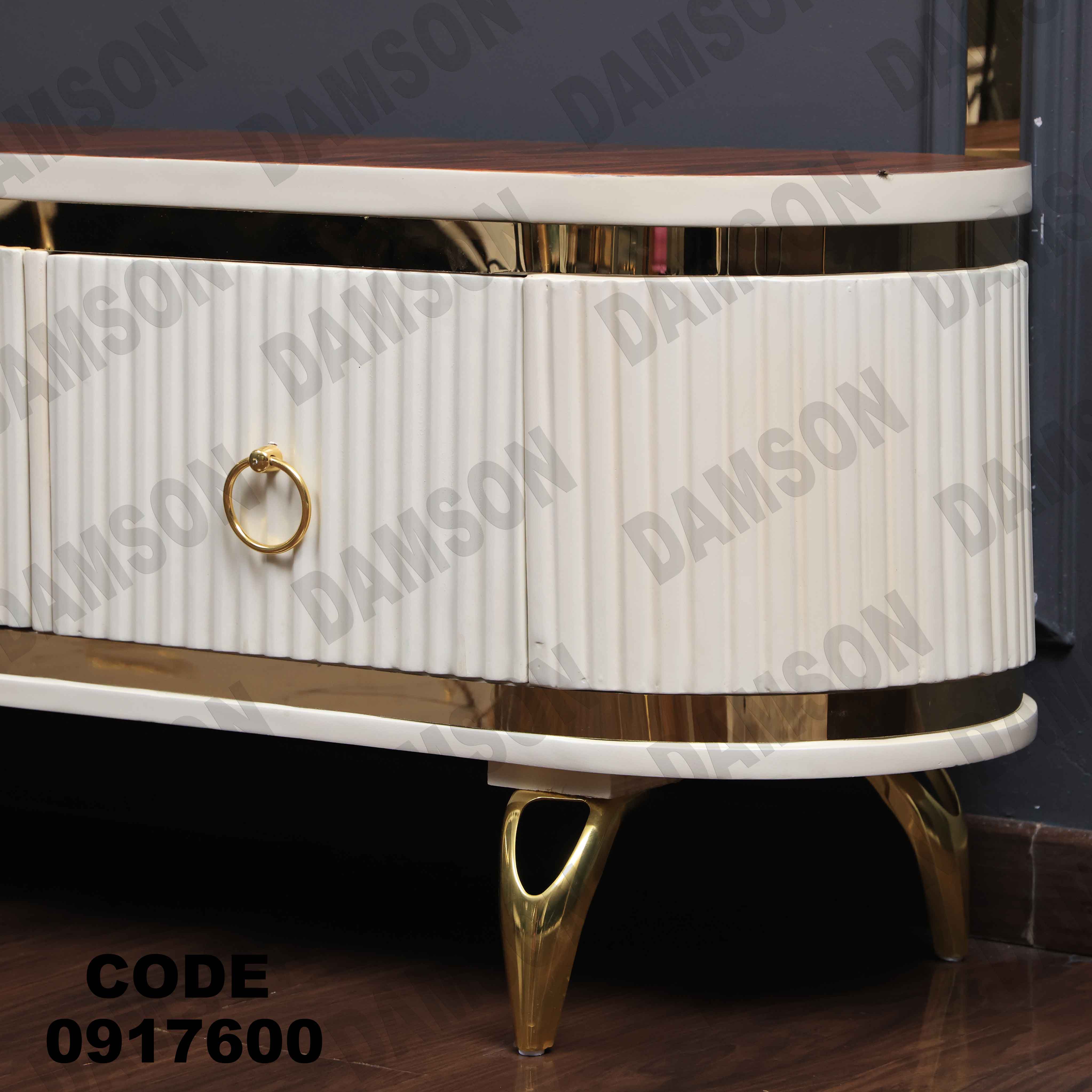 ترابيزة تليفزيون 176