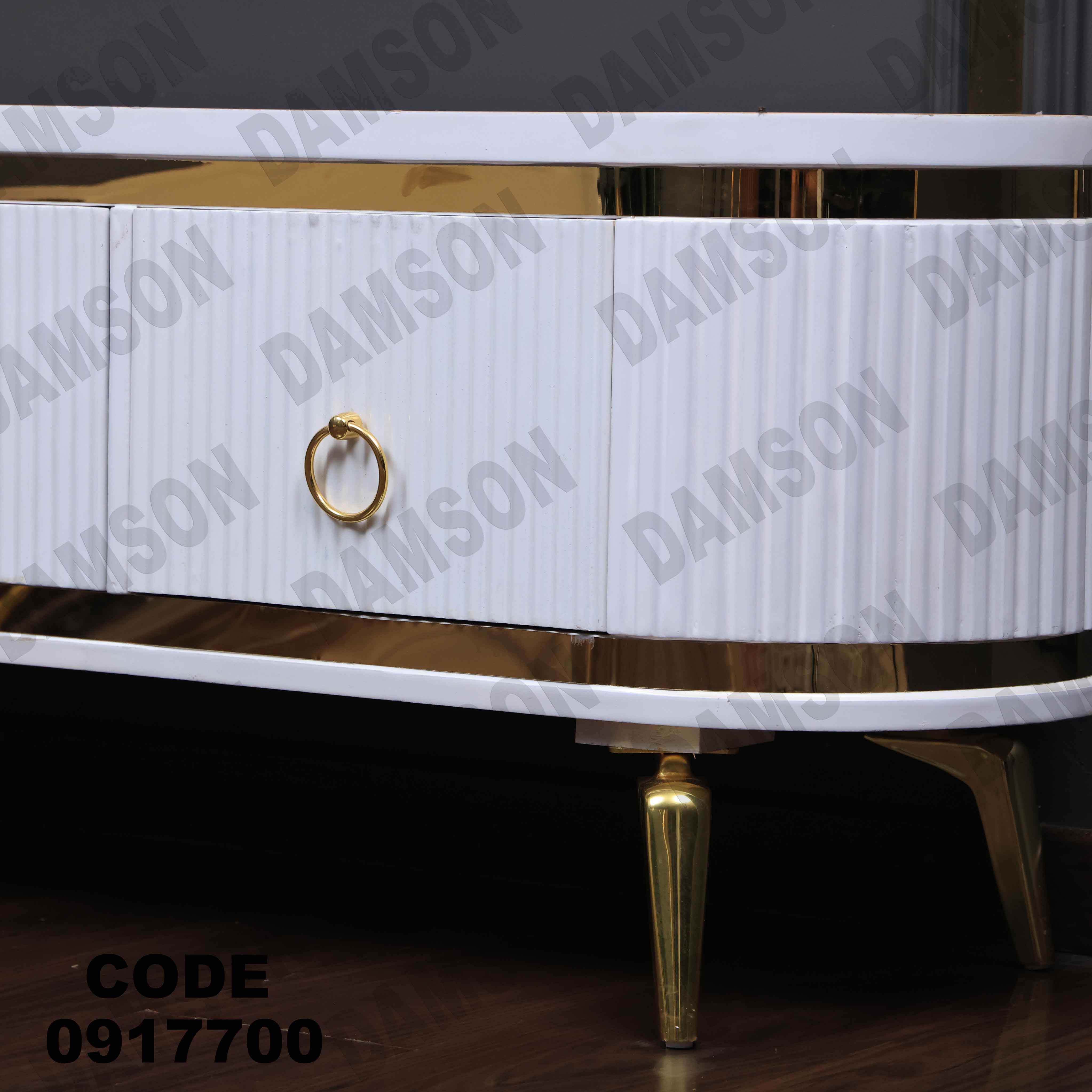 ترابيزة تليفزيون 177