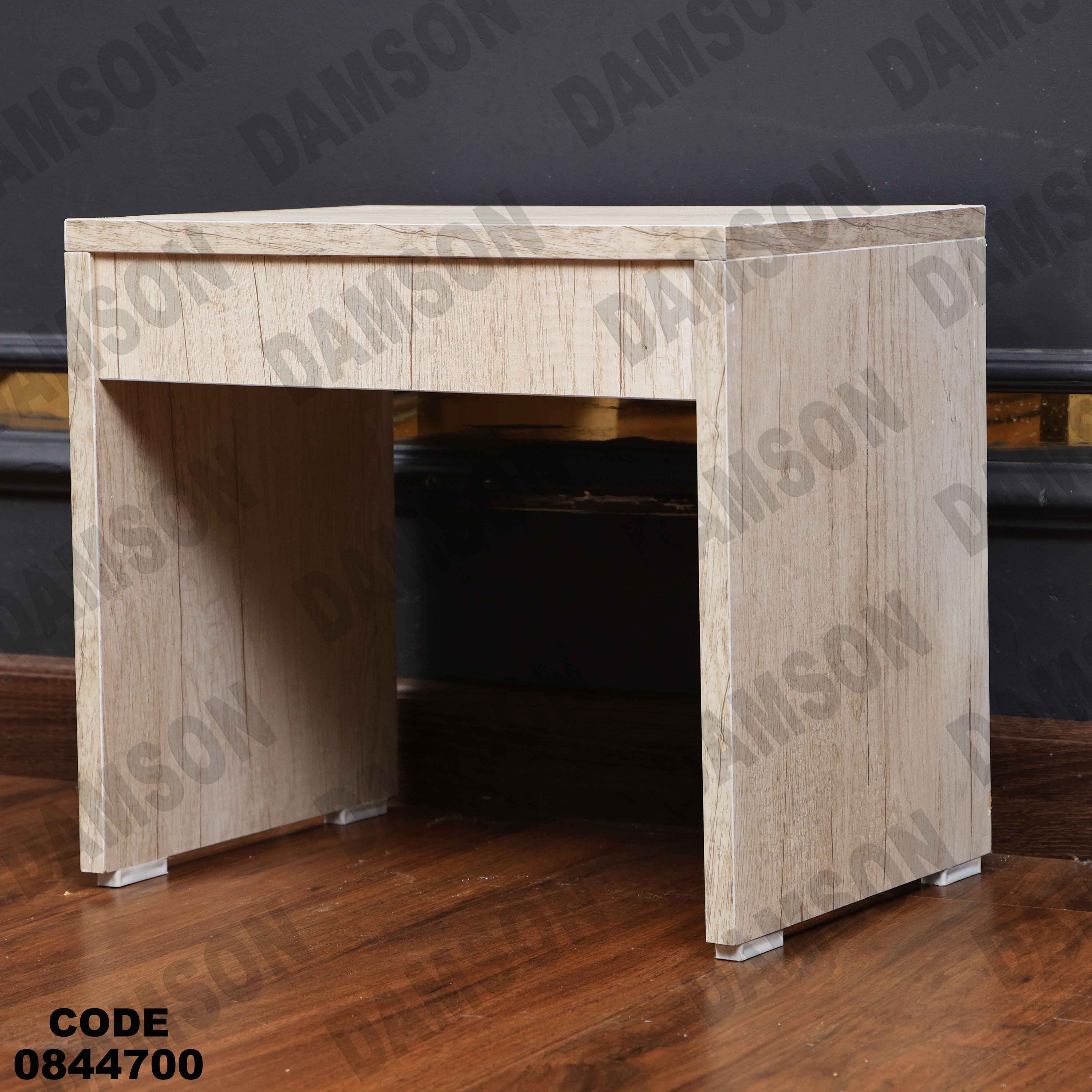 ترابيزة انترية 447