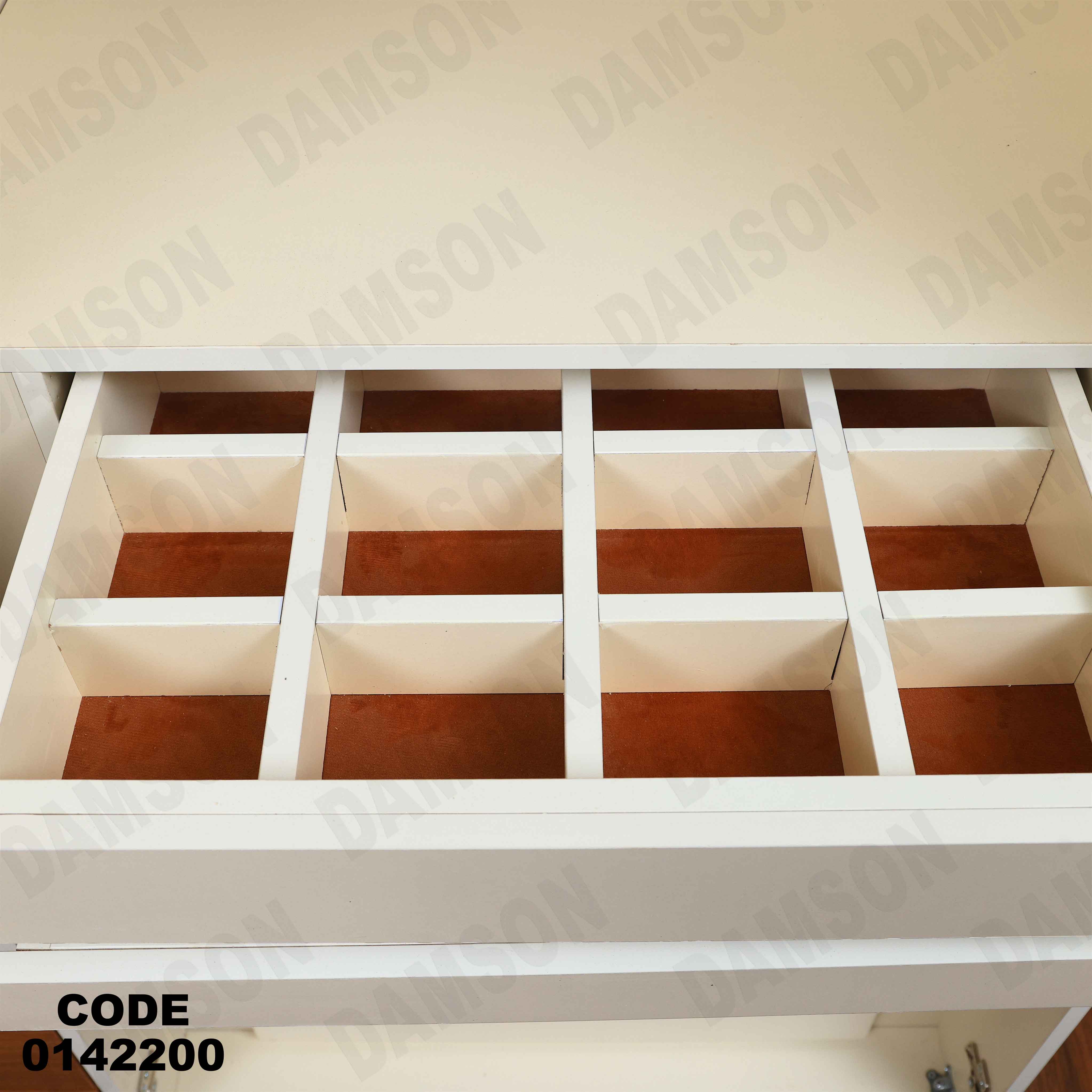 غرفة نوم ماستر 422