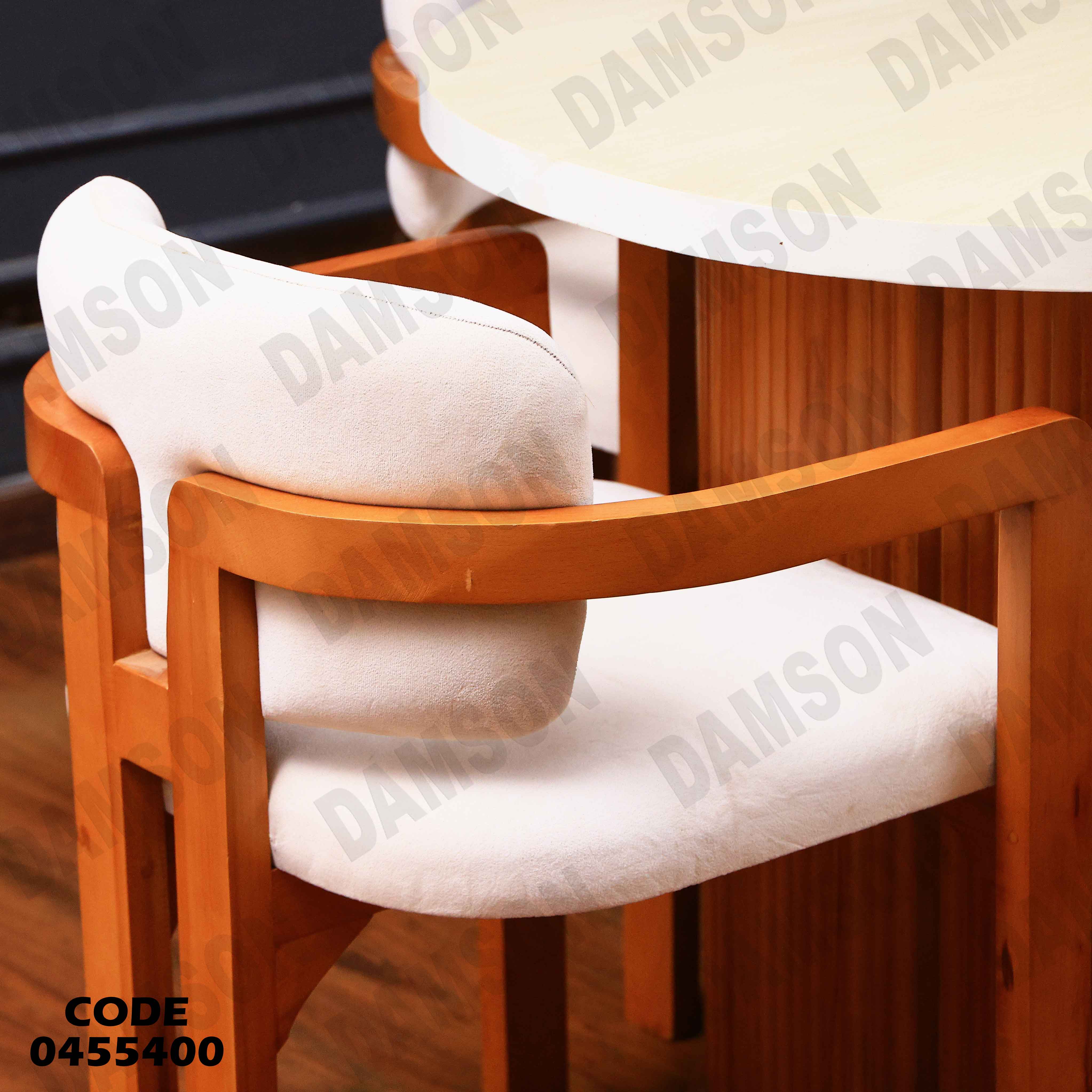 ترابيزة سفرة 554