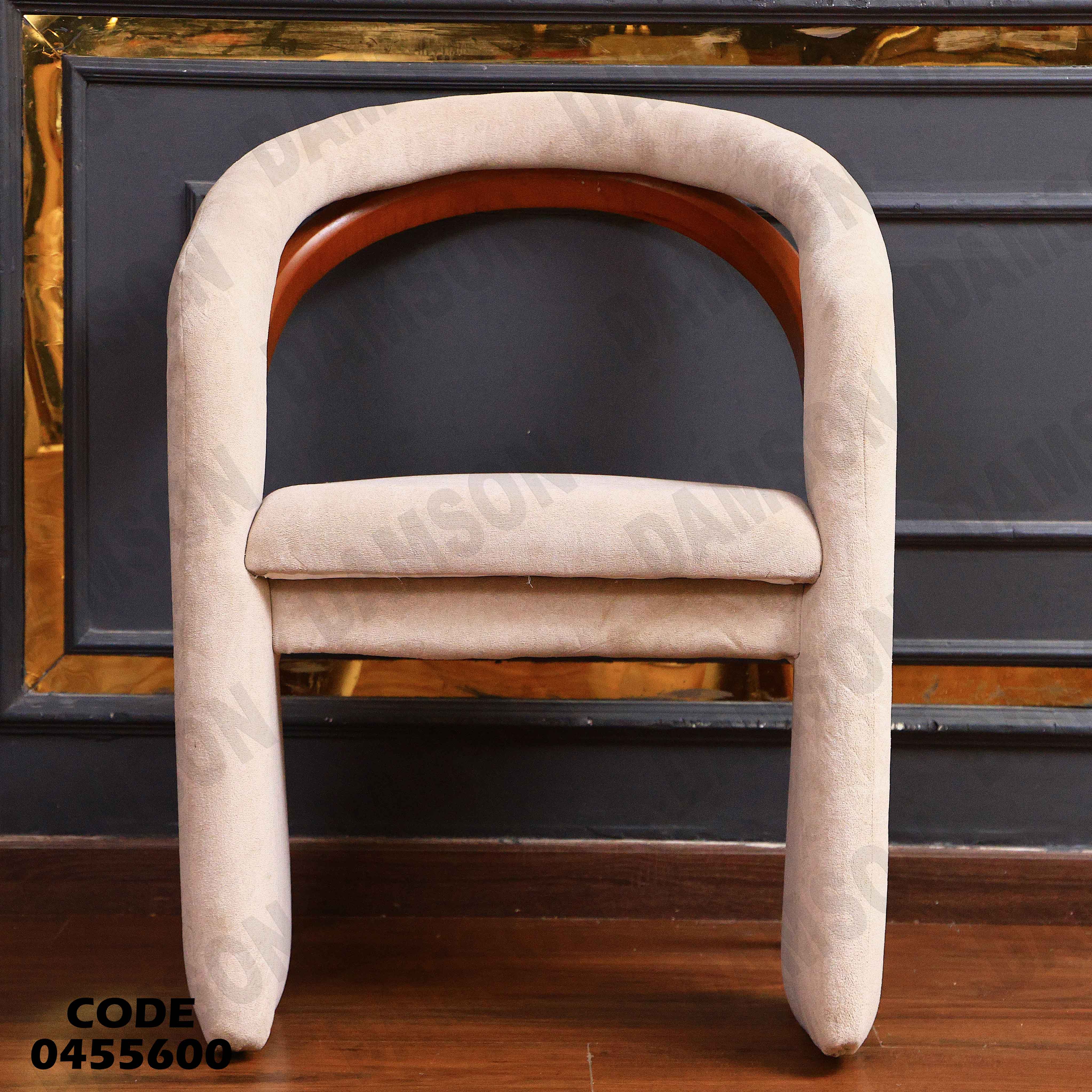 ترابيزة سفرة 556