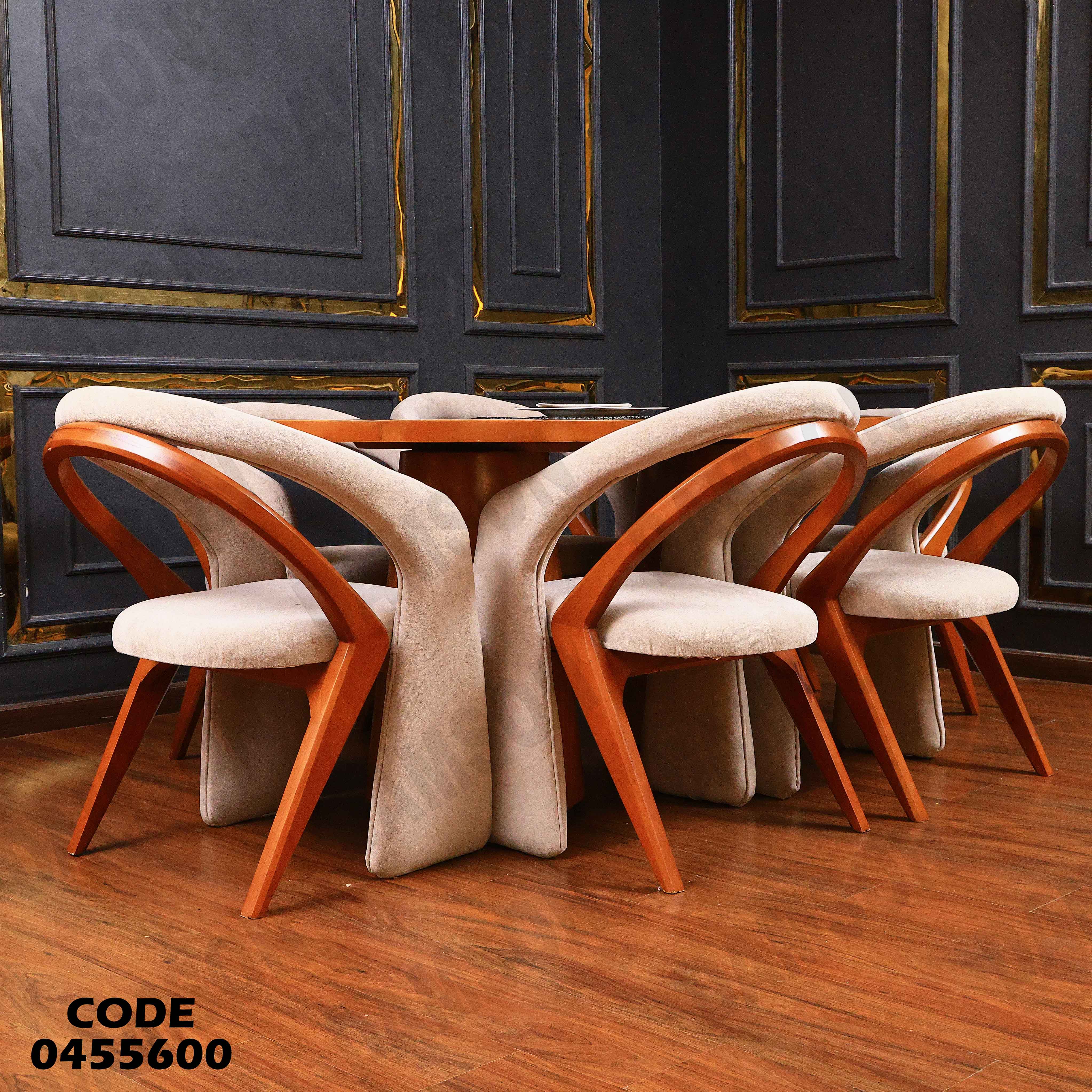 ترابيزة سفرة 556