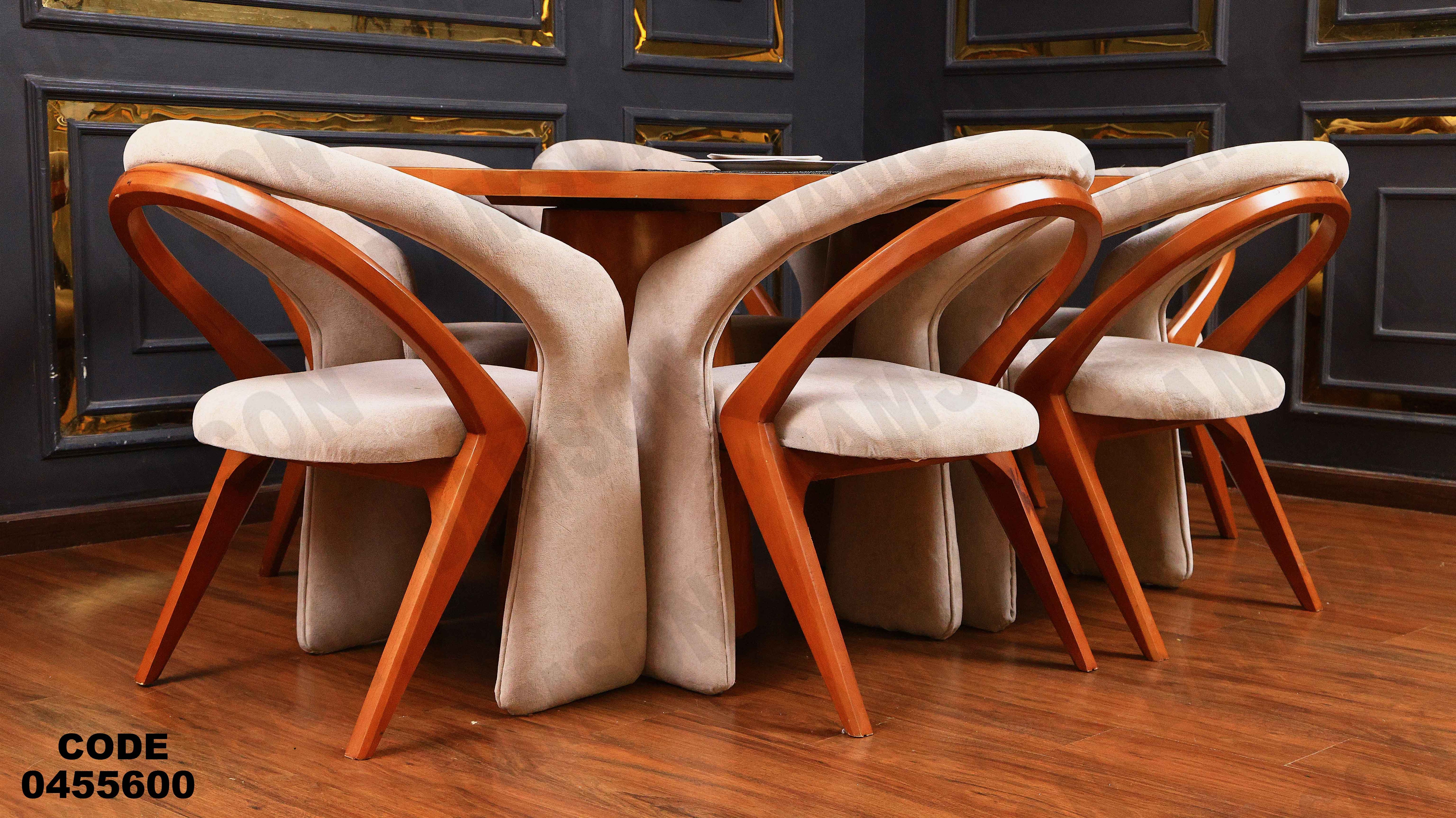 ترابيزة سفرة 556