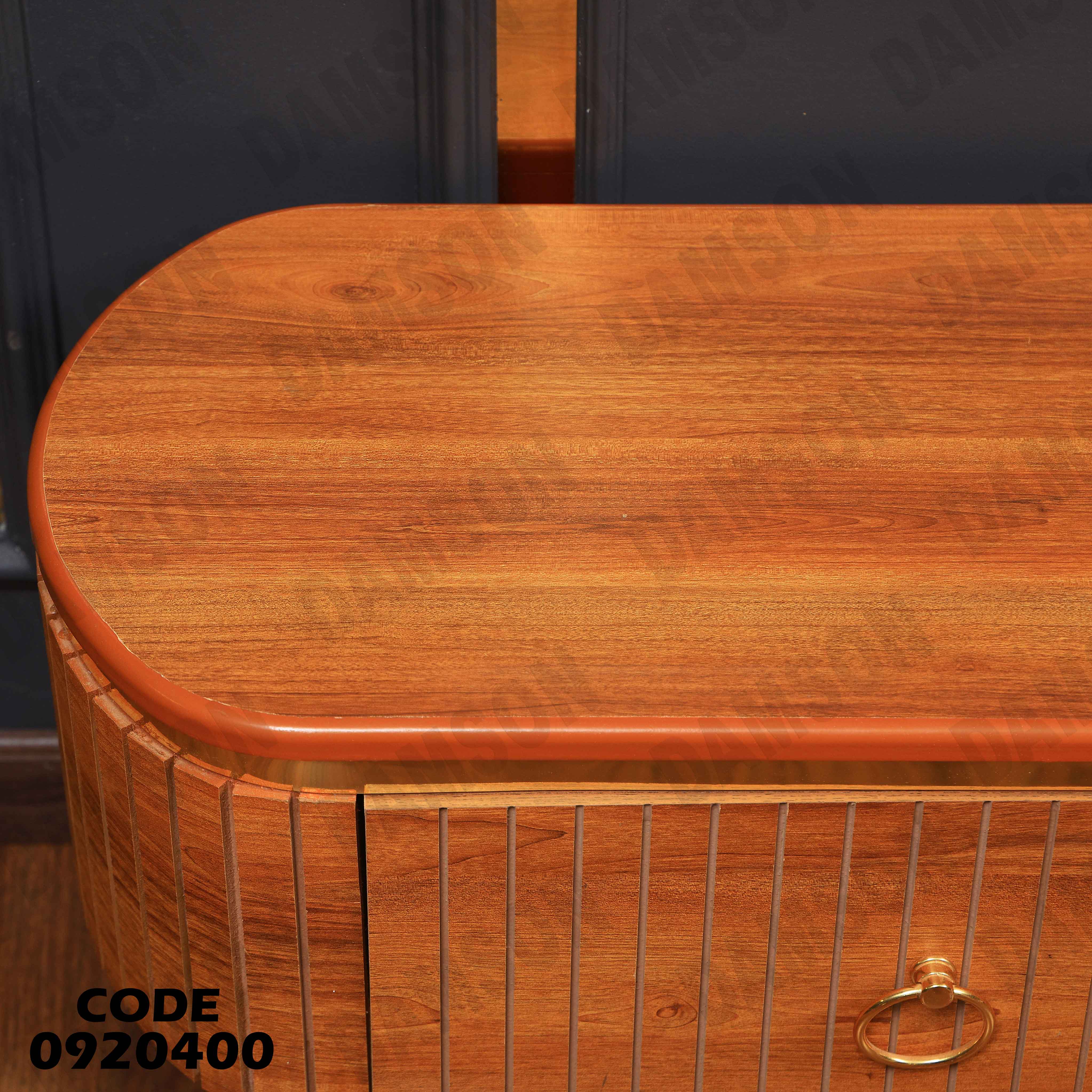 ترابيزة تليفزيون 204